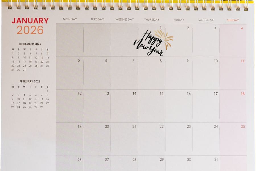 Calendar highlighting the new year's dayt statutory holiday in Canada for newcomers