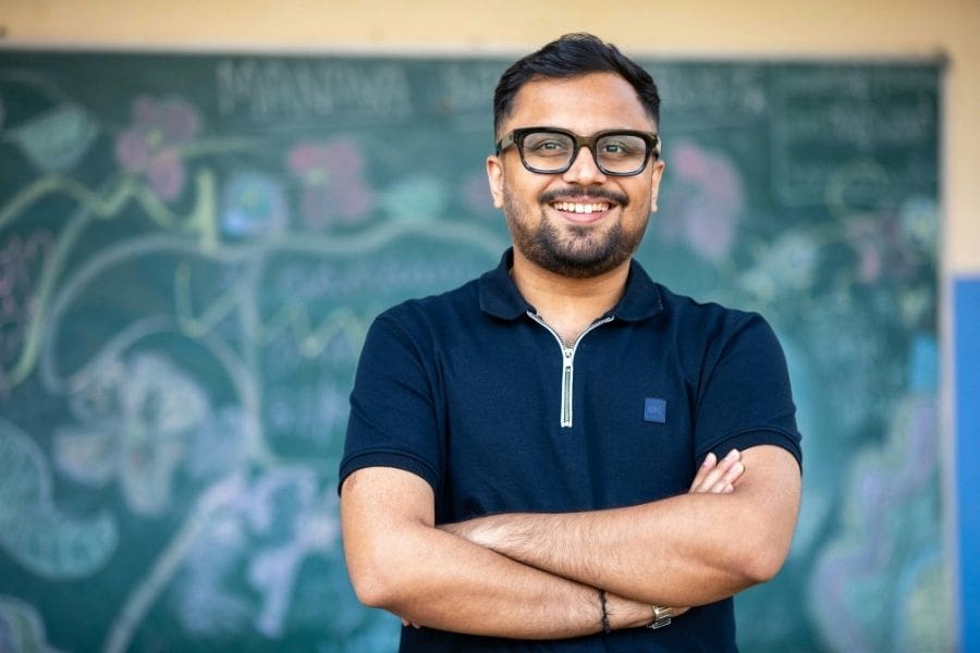 Prepare for success: A professional newcomer who mastered his Canadian job search before landing.