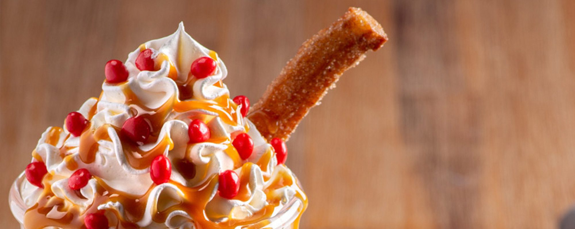 Spicy cinnamon apple pie shake with salted caramel churro